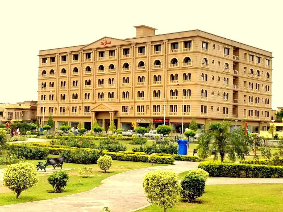 Executive 3 Bedrooms Apartment In Bahria Town Rawalpindi Luaran gambar