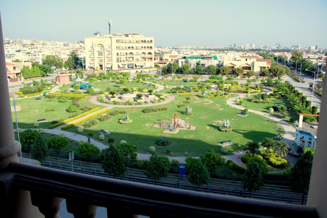 Executive 3 Bedrooms Apartment In Bahria Town Rawalpindi Luaran gambar