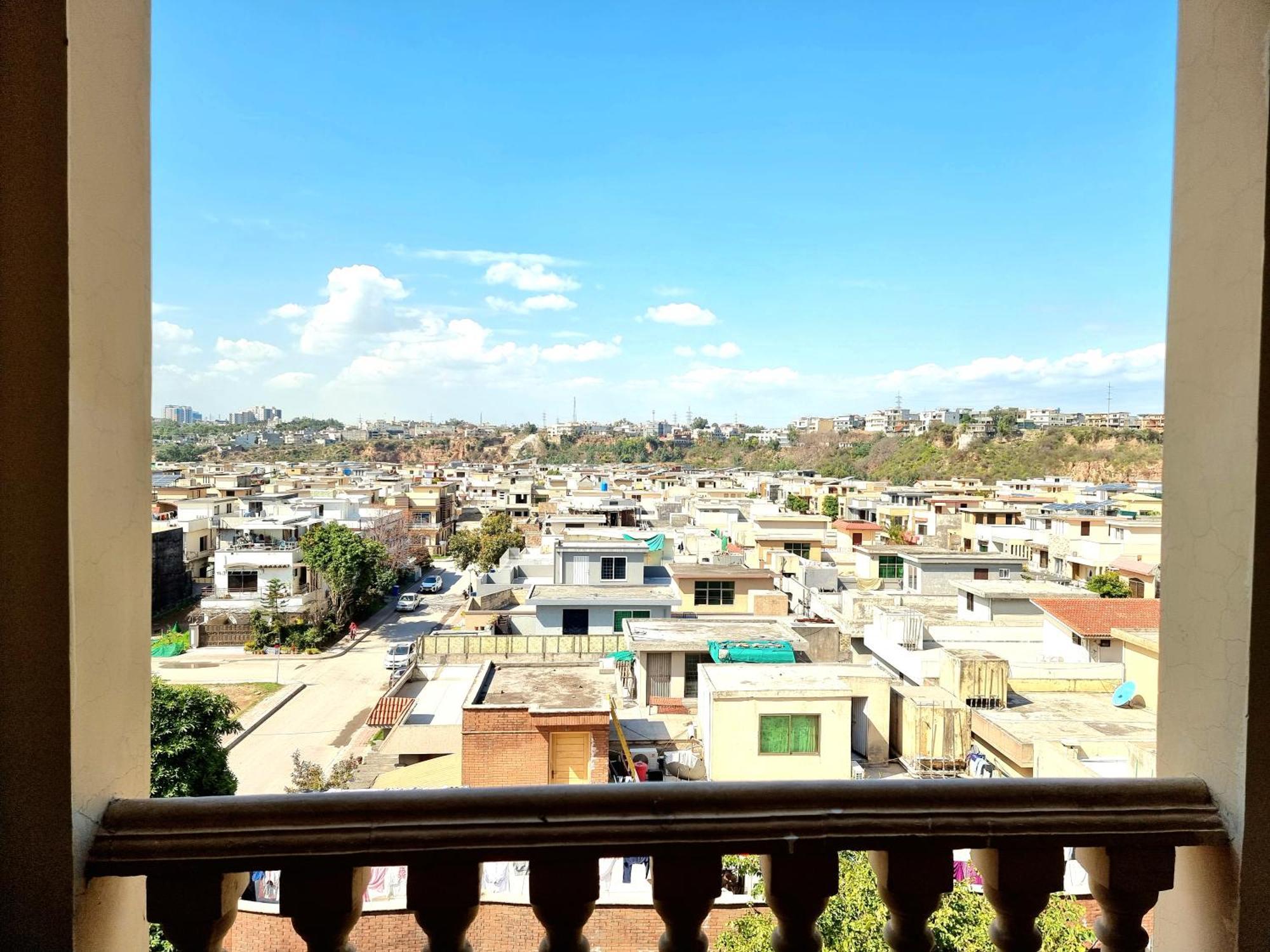 Executive 3 Bedrooms Apartment In Bahria Town Rawalpindi Luaran gambar