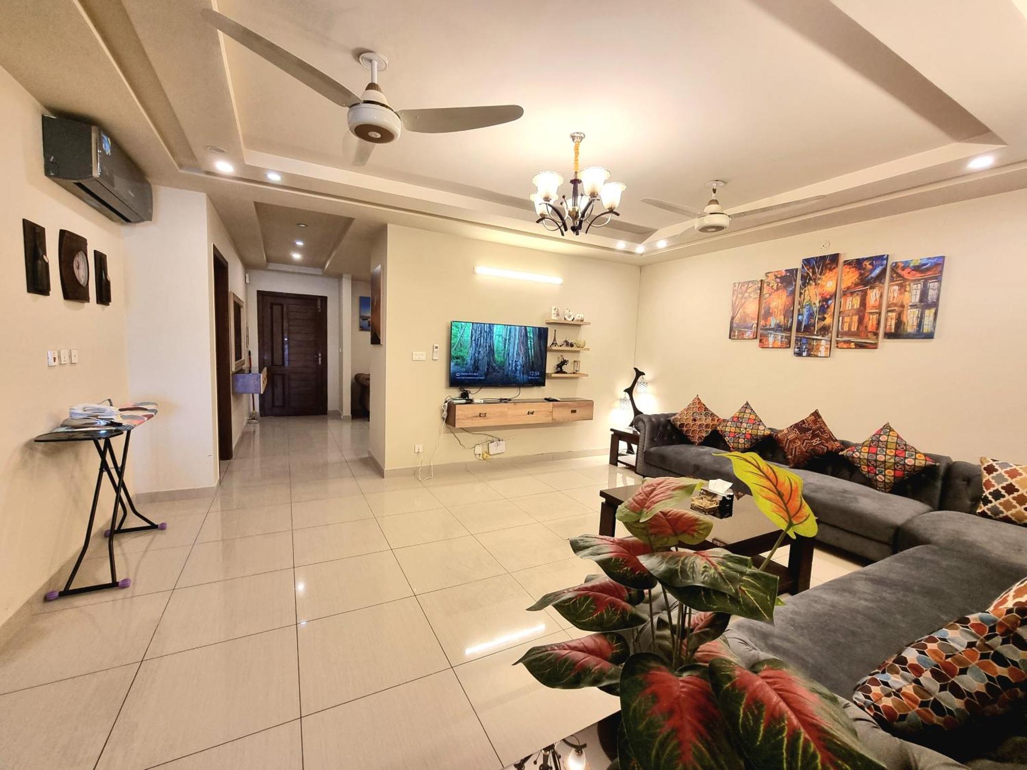 Executive 3 Bedrooms Apartment In Bahria Town Rawalpindi Luaran gambar