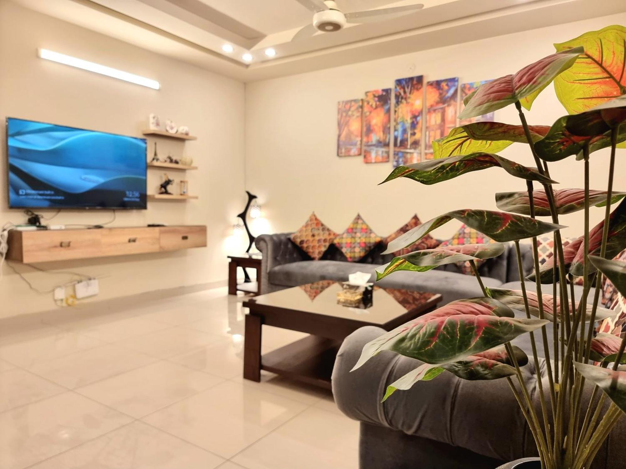 Executive 3 Bedrooms Apartment In Bahria Town Rawalpindi Luaran gambar